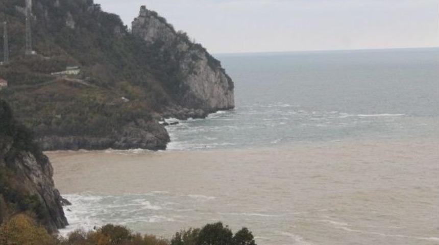 Karadeniz &Ccedil;amura Bulandı