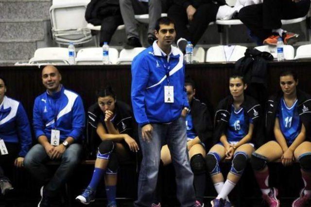 İZMİR BELEDİYESPOR-GORODDNİCHANKA: 20-30