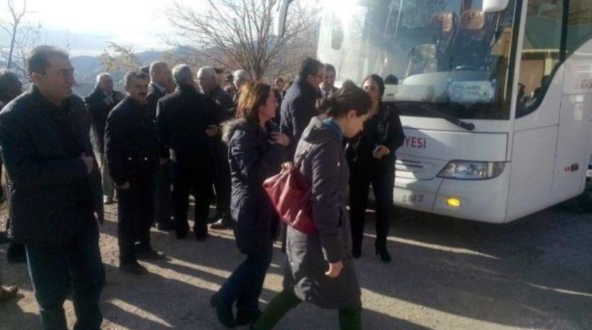 Kılı&ccedil;daroğlu&rsquo;nun Kayınvalidesinin Cenazesi Tunceli&rsquo;ye Geldi