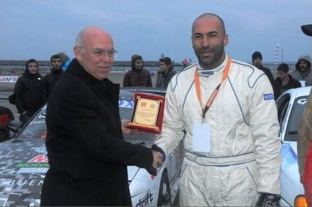 Tekirdağ Mahalli Drift Kupası Şampiyonu Kıbrıslı Pilot Celal Bozbeyli Oldu 3