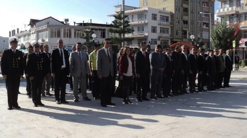 Demre&rsquo;de &Ouml;ğretmenler G&uuml;n&uuml; Kutlamaları