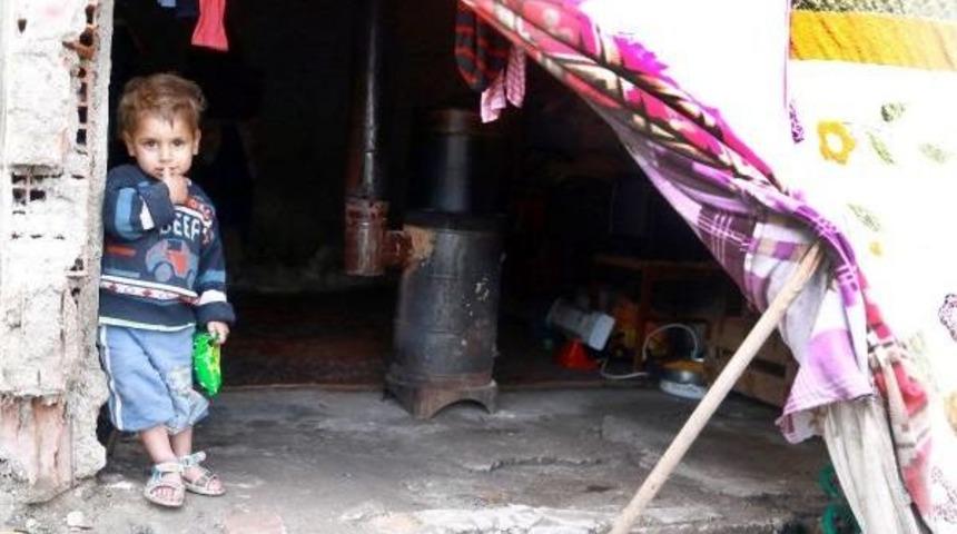 SURİYELİLERİN DRAM DOLU YAŞAM M&Uuml;CADELESİ