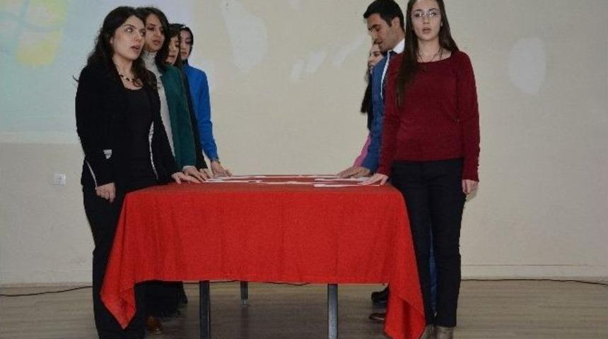 Kabad&uuml;z&rsquo;de &Ouml;ğretmenler G&uuml;n&uuml; Kutlandı