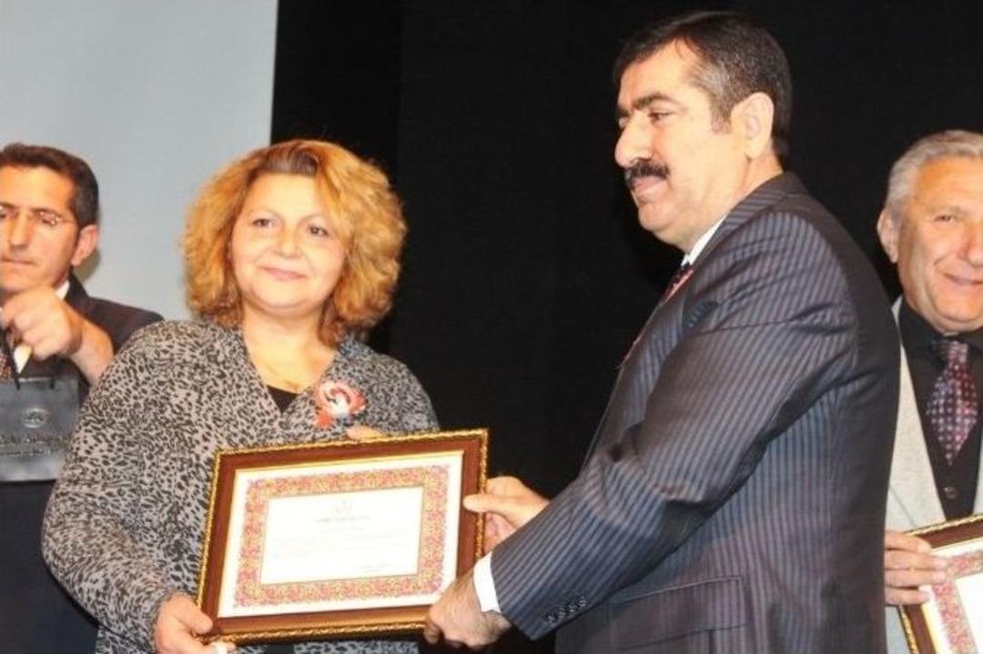 Van&rsquo;da 24 Kasım &Ouml;ğretmenler G&uuml;n&uuml; Kutlaması