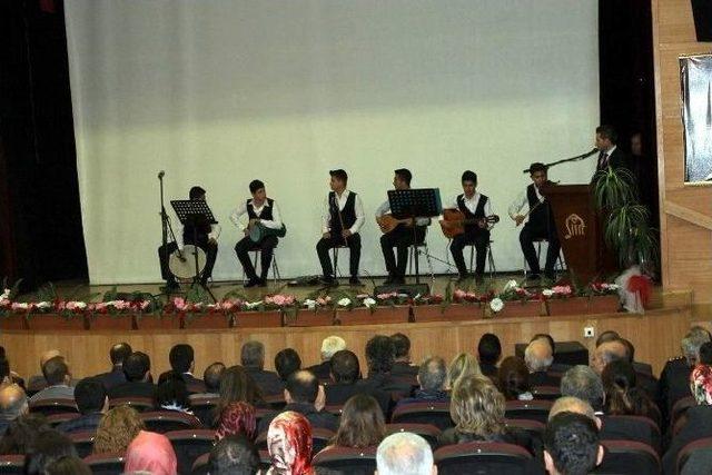 Siirt&rsquo;te &Ouml;ğretmenler G&uuml;n&uuml; Kutlamaları 3