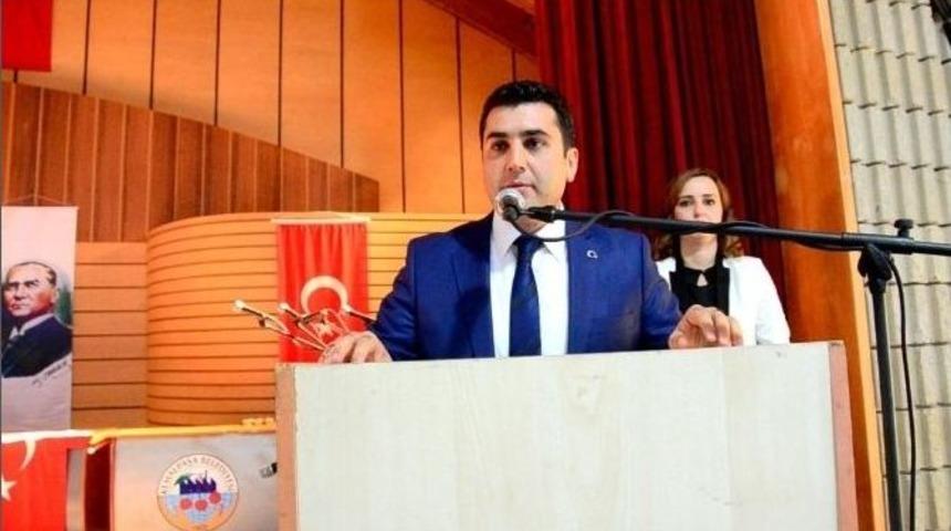 Kemalpaşa&rsquo;da &Ouml;ğretmenler G&uuml;n&uuml; Coşkusu