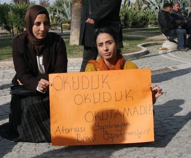 Dokuz Kişilik Protesto