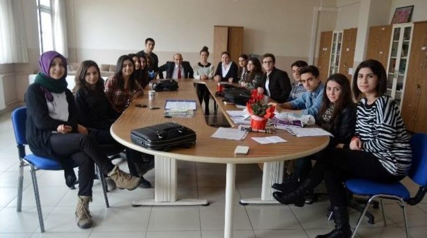 Öğrenciler Öğretmen Oldu