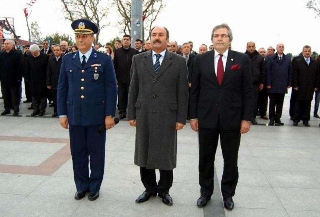 Bandırma&rsquo;da &Ouml;ğretmenler G&uuml;n&uuml; Kutlaması