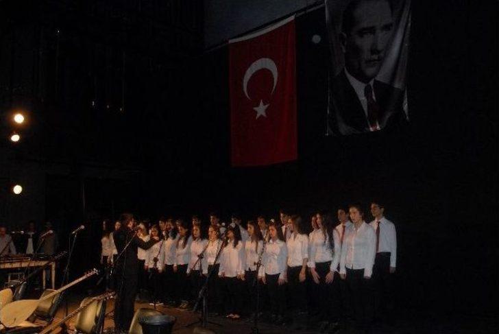 Diyarbakır’da Öğretmenler Günü Kutlaması G2