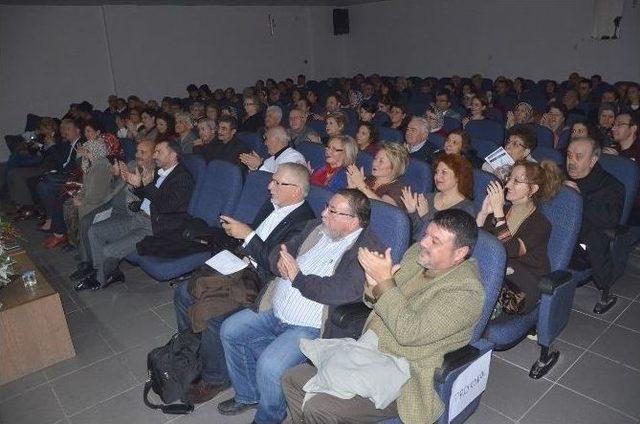 Halk Eğitimi Merkezi Türk Sanat Müziği Korosu’ndan Muhteşem Konser