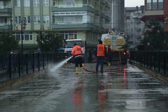 İlkadım&rsquo;dan Terme&rsquo;ye Yardım Eli 1