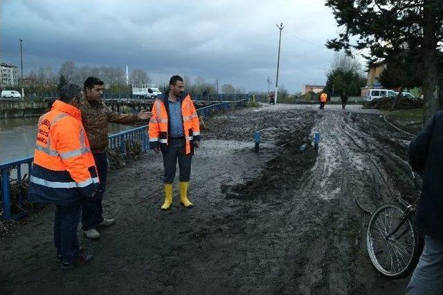 İlkadım&rsquo;dan Terme&rsquo;ye Yardım Eli 2