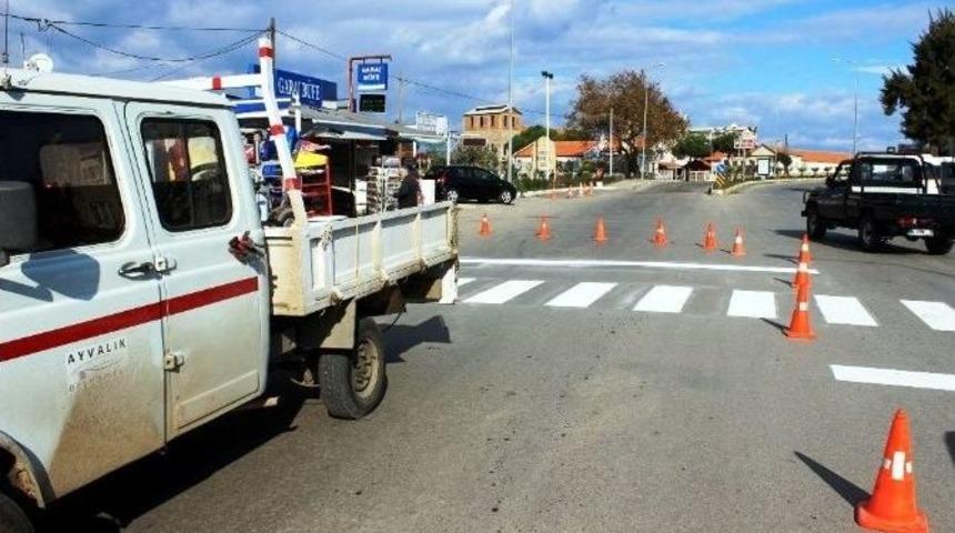 Ayvalık&rsquo;ta Yaya Ge&ccedil;itleri Yenilendi