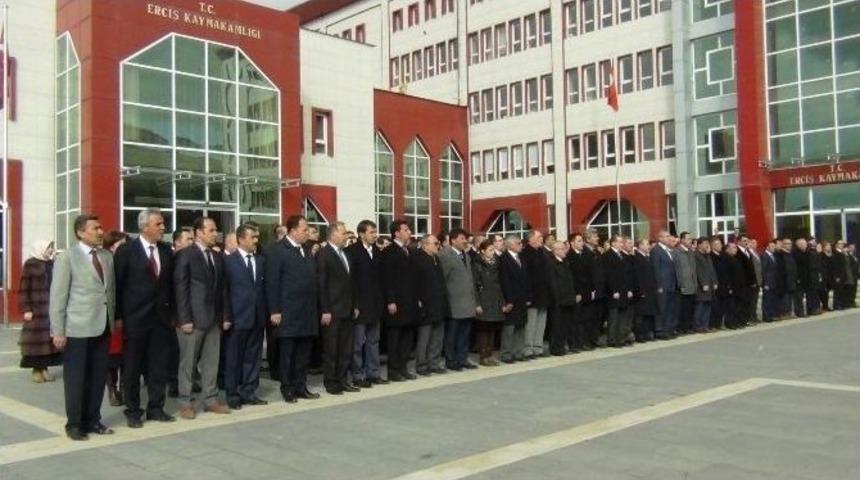 24 Kasım &Ouml;ğretmenler G&uuml;n&uuml; Erciş&rsquo;te De Kutlandı