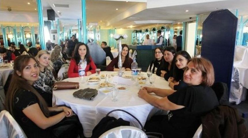 Seymer &Ouml;ğretmenler G&uuml;n&uuml;n&uuml; Kutladı