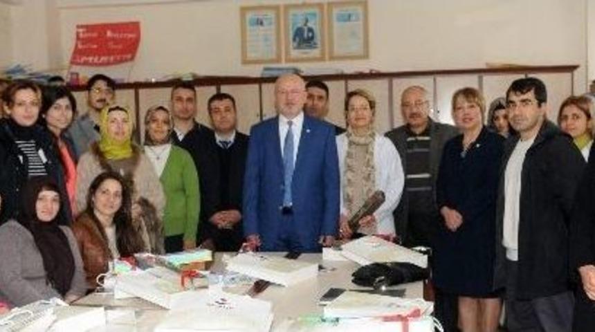 Sanko &Uuml;niversitesi&rsquo;nden 24 Kasım &Ouml;ğretmenler G&uuml;n&uuml; Ziyareti