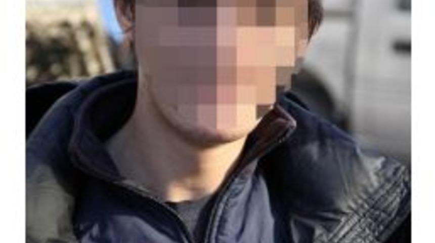 18 Yaşındaki Gen&ccedil; Uyuşturucuyla Yakalandı