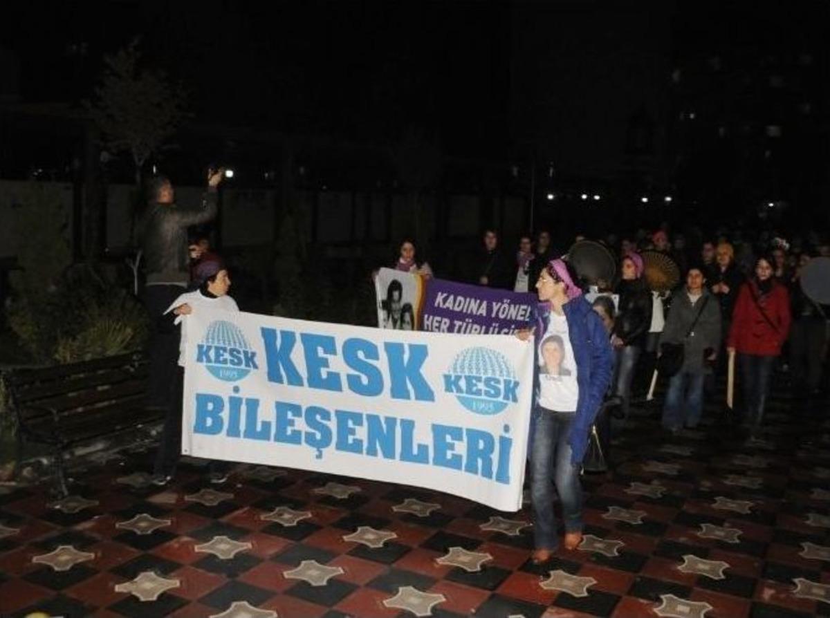 Cizre&rsquo;de D&uuml;nya Kadına Y&ouml;nelik Şiddetle M&uuml;cadele Kapsamında Y&uuml;r&uuml;y&uuml;ş Ve Basın A&ccedil;ıklaması D&uuml;zenlendi