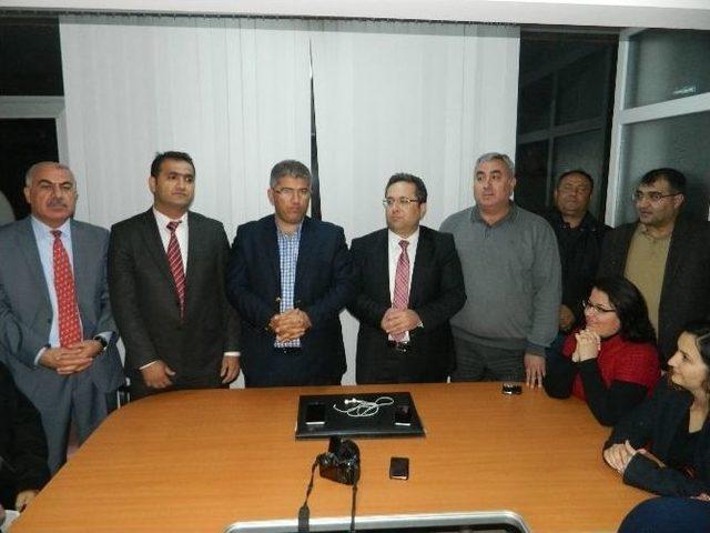 Öztürk, “idare Mahkemeleri Chp’nin Arka Bahçesimi?” 1