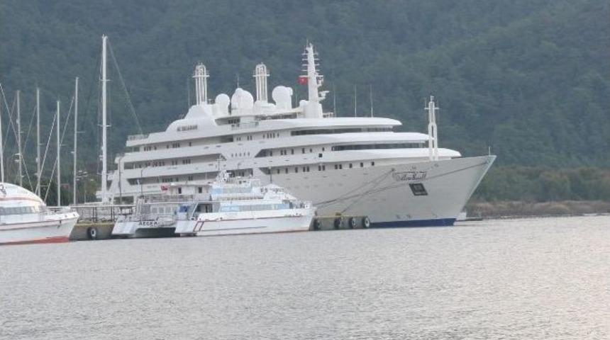Suudi Prens Sultan Bin Abd&uuml;laziz&rsquo;in S&uuml;per Yatı Marmaris&rsquo;te