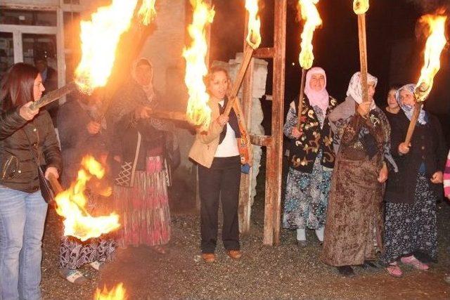 Protestocular Az Daha Yanıyordu