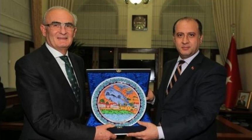 Şahin İle Yılmaz&rsquo;dan &Ccedil;omaktekin&rsquo;e Ziyaret