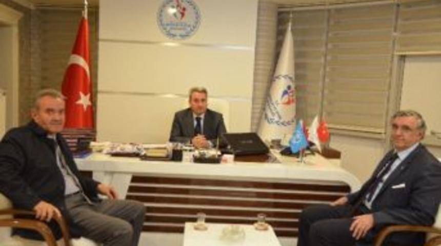 T&uuml;rkiye Geleneksel Spor Dalları Federasyonu Başkanı Prof. Dr. Alparslan Ceylan: