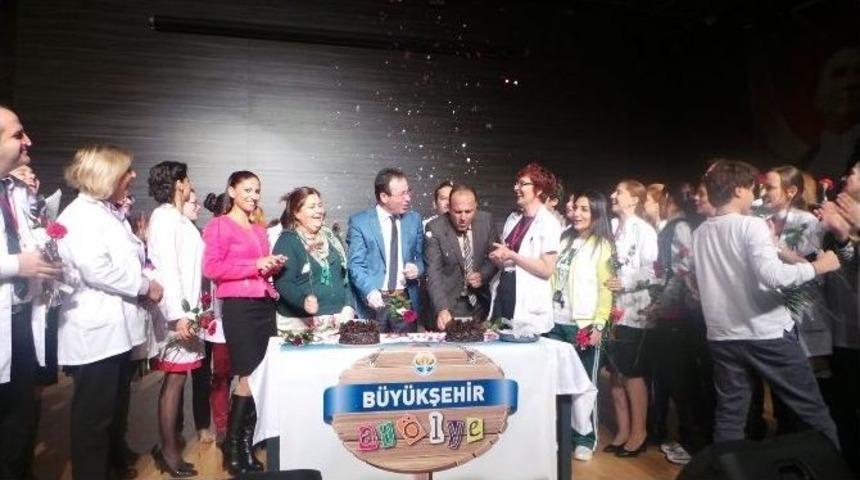 B&uuml;y&uuml;kşehir At&ouml;lye, &Ouml;ğretmenleri Unutmadı