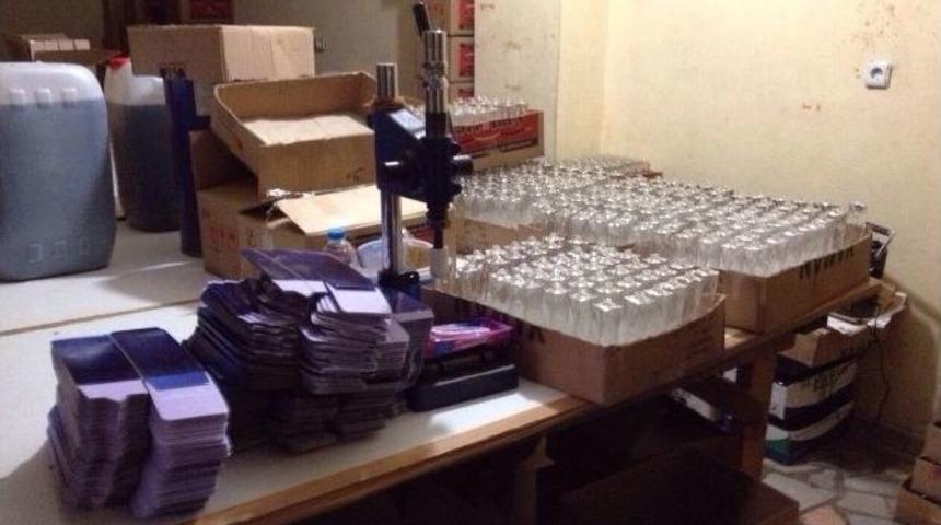 İstanbul&rsquo;da Sahte Parf&uuml;m Operasyonu