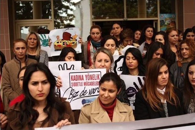 Seyhan Belediyesi’nin Kadın Çalışanlarından Şiddet Protestosu