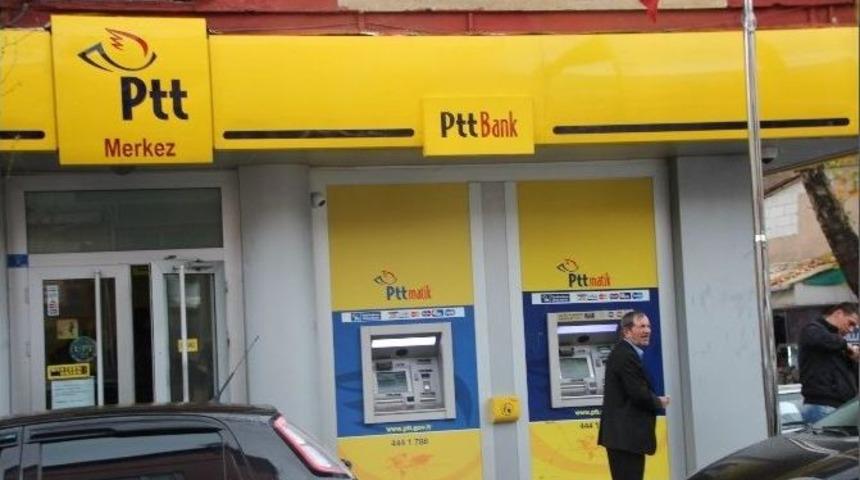 Gişe Memurunun Uyanıklığı Dolandırıcılığı &Ouml;nledi