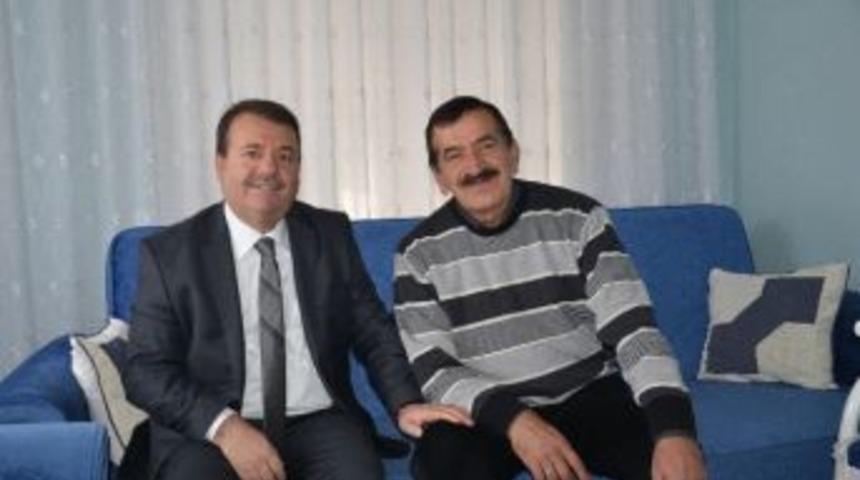 Başkan Vekili Durmuş Doğan, &Ouml;ğretmenini Ziyaret Etti