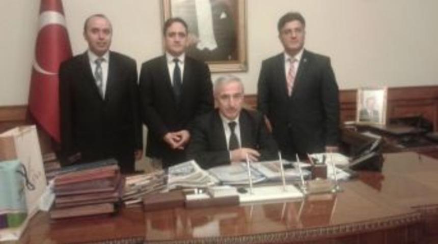 Totmecder Y&ouml;neticileri Vali S&uuml;leyman Kam&ccedil;ı&rsquo;yı Ziyaret Etti