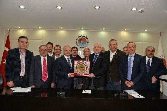 Vali &Ccedil;akacak&rsquo;tan Mtso&rsquo;ya Ziyaret 1