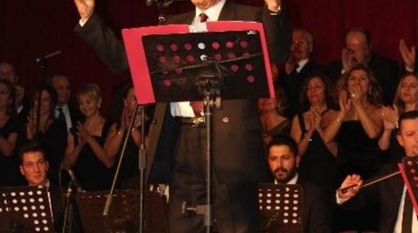 İzmir&rsquo;in S&uuml;per Dedesi