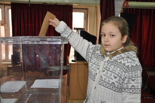 Bu Kez Öğrenciler Başkanlarını Seçti 1