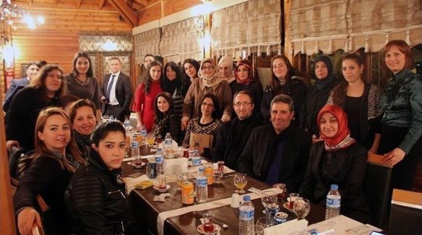 Sgm&rsquo;li Eğitimcilerin &Ouml;ğretmenler G&uuml;n&uuml; Kutlandı