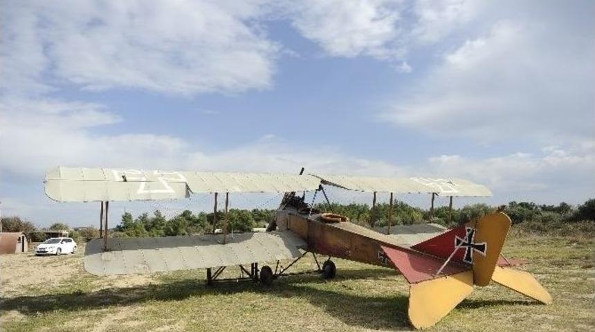 Maket U&ccedil;aklara B&uuml;y&uuml;k İlgi