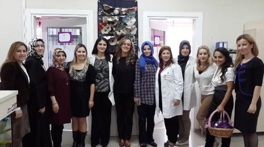 Ş&uuml;kran &Ouml;ney&rsquo;de Renkli Kutlama