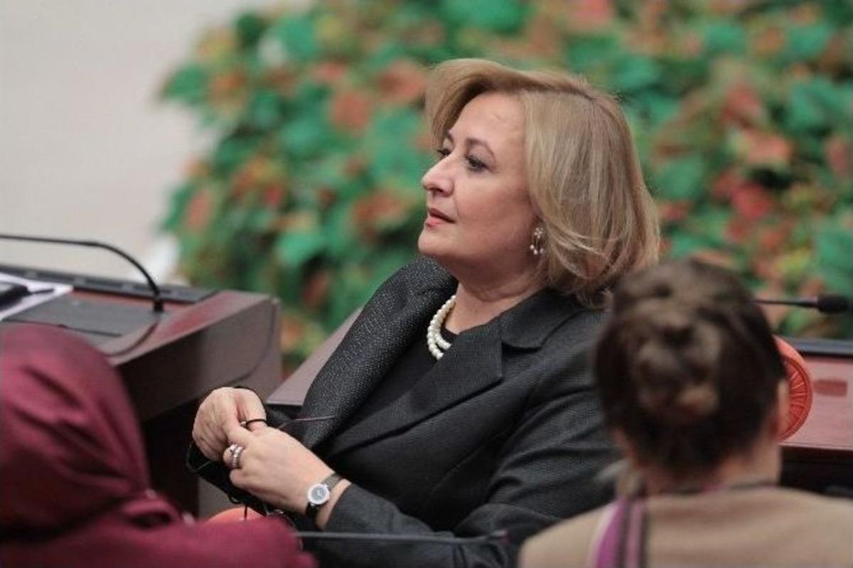 Kadına Y&ouml;nelik Şiddet G&ouml;r&uuml;şmelerinde Kadın Milletvekilleri &Ouml;n Sıralarda