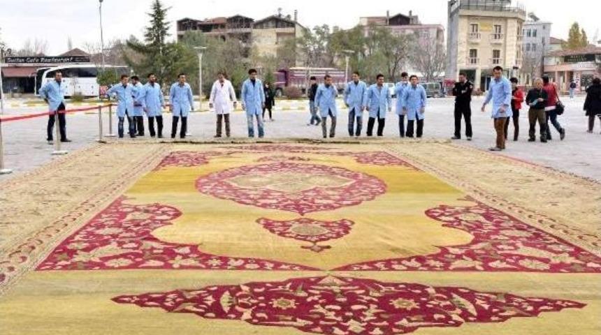 150 YILLIK DEV HALI, AKSARAY'DA RESTORE EDİLDİ