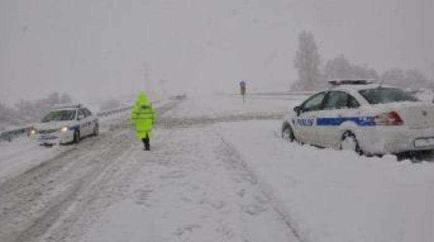 Konya&rsquo;da Bazı Yollar Trafiğe Kapalı