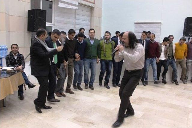 Yy&uuml;&rsquo;de Okuyan Yabancı Uyruklu &Ouml;ğrenciler Gecede Buluştu 2