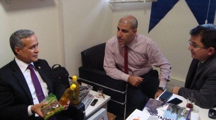 Ak Partili Yurttaş&rsquo;tan Manisa Tanıtım Atağı