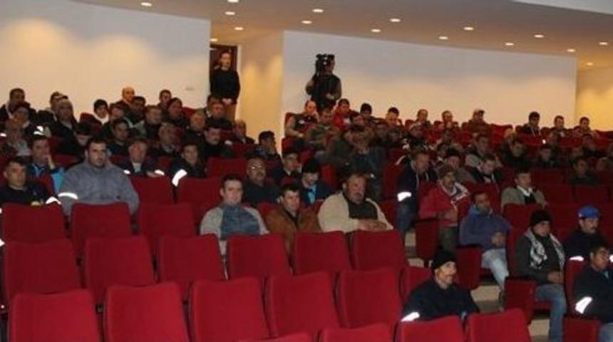 Urla Belediyesi&rsquo;nden Kadına Y&ouml;nelik Şiddet&rsquo;e Karşı Eğitim