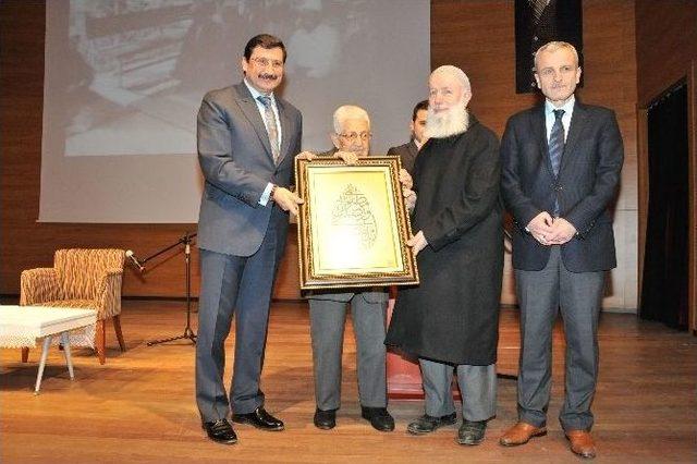 Gönül Sultanı Mehmet Zahit Kotku Keçiören’de Anıldı