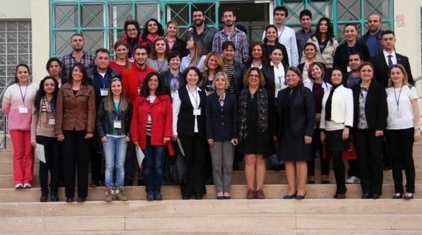 &Ccedil;&uuml;&rsquo;de "uygulanmalı Temel Mikrobiyoloji Eğitimi" Kursu D&uuml;zenlendi