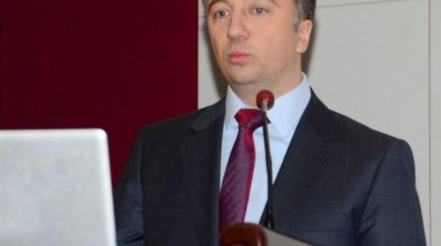 Esog&uuml;&rsquo;de Diş Hekimliği Haftası Etkinliği