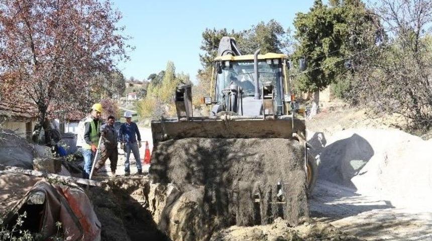 Mahallelinin İçme Suyu Sorunu Çözüldü